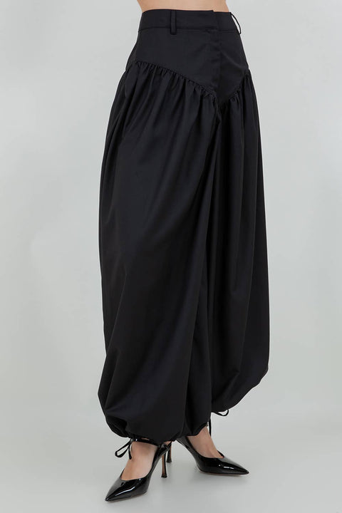 SOFT WOVEN ADJUSTABLE LEG OPENING GENIE PANTS: Black