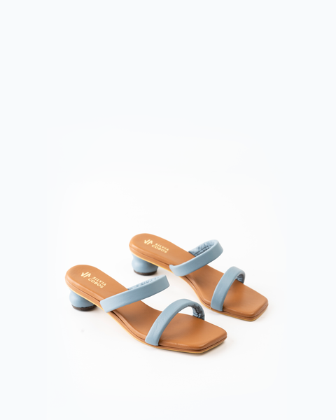 Silvia Cobos Lana Low Heel Blue